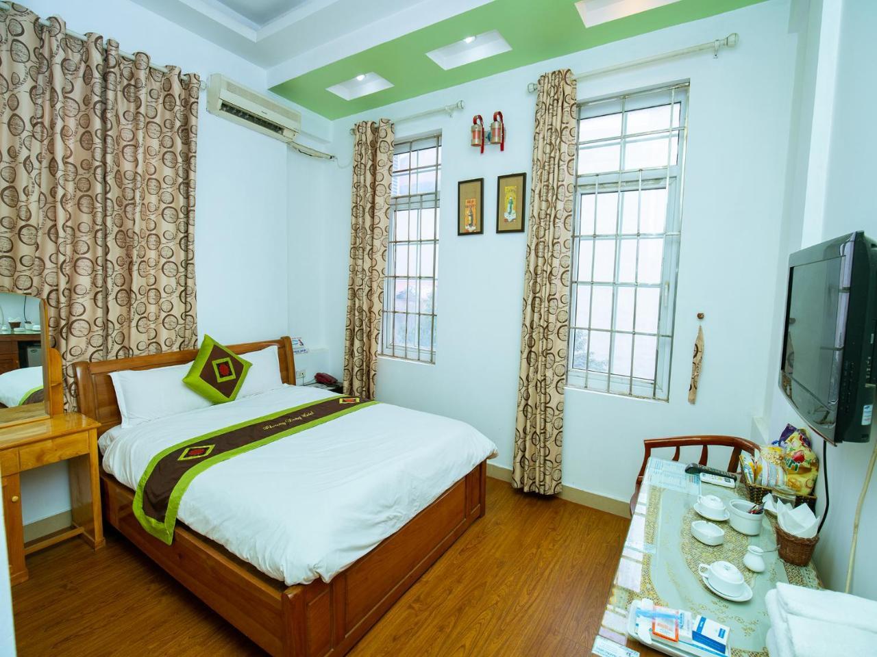 Phuong Dong Hotel Hanoï Extérieur photo